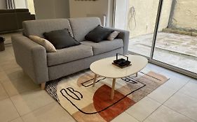 Appartement avec cour en centre ville
